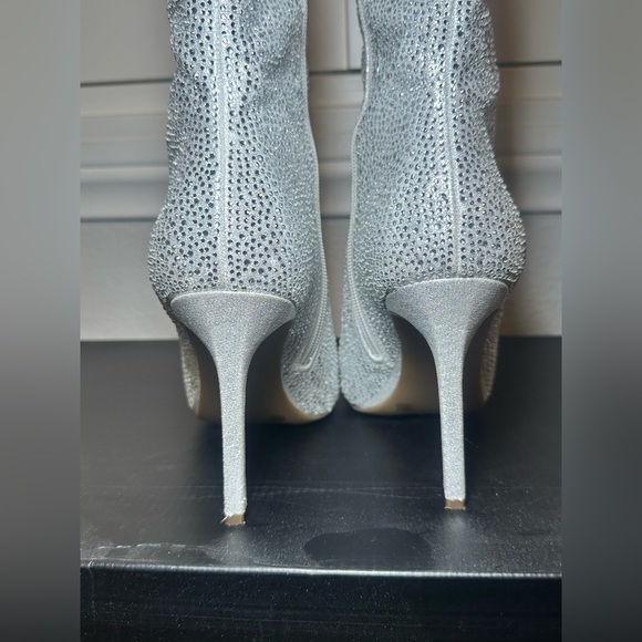 I.N.C. International Concepts Saveria Over The Knee Boots size 7.5M silver bling - Picture 12 of 15